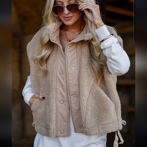 Lavish Retail + Co Sherpa Vest